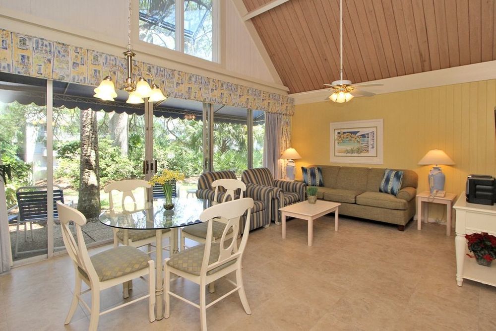 The Village At Palmetto Dunes Condominiums Hilton Head Island Rum bild